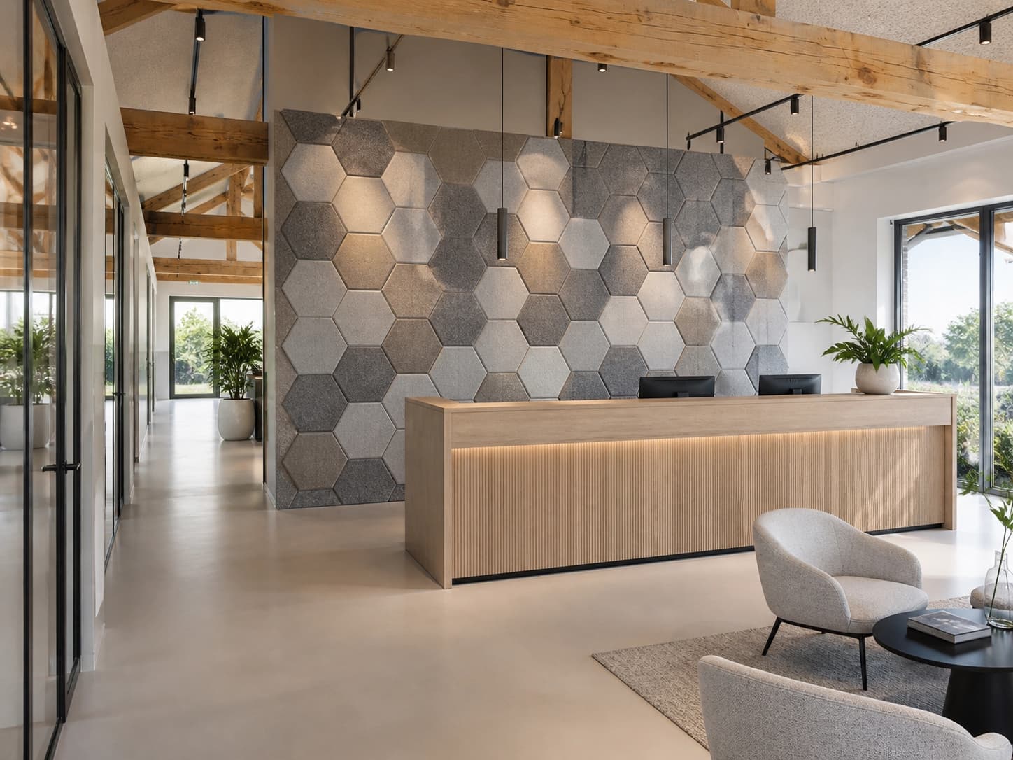Kantoorreceptie met PETfelt hexagon wand
